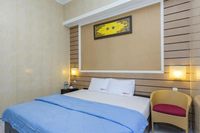 Reddoorz @ Kedonganan Jimbaran Hotel Екстериор снимка
